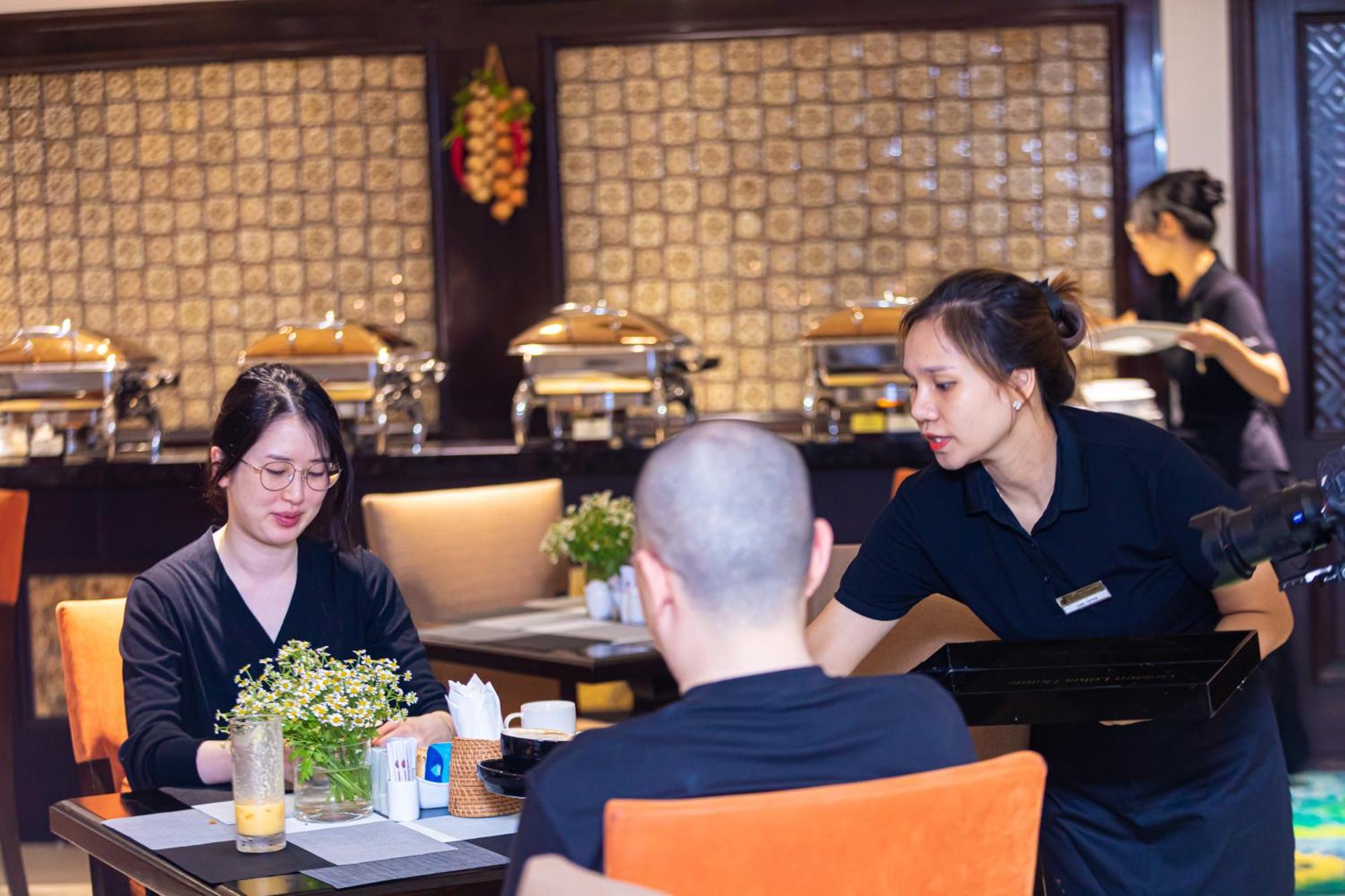 Golden Lotus Luxury Hotel Hanoi Exterior foto
